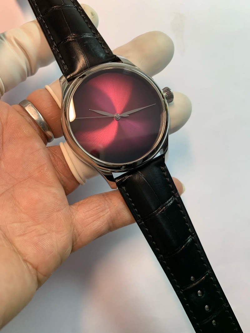 Jewelry For Watches - Woordeloos boek, Zwitsers fijn geslepen ETA2824