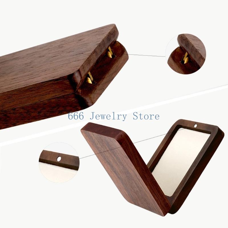 F2TD Houten badgehouder Houten - Collectors Coins Jewelry & Watches Of Smithtown Photos recensie en prijs