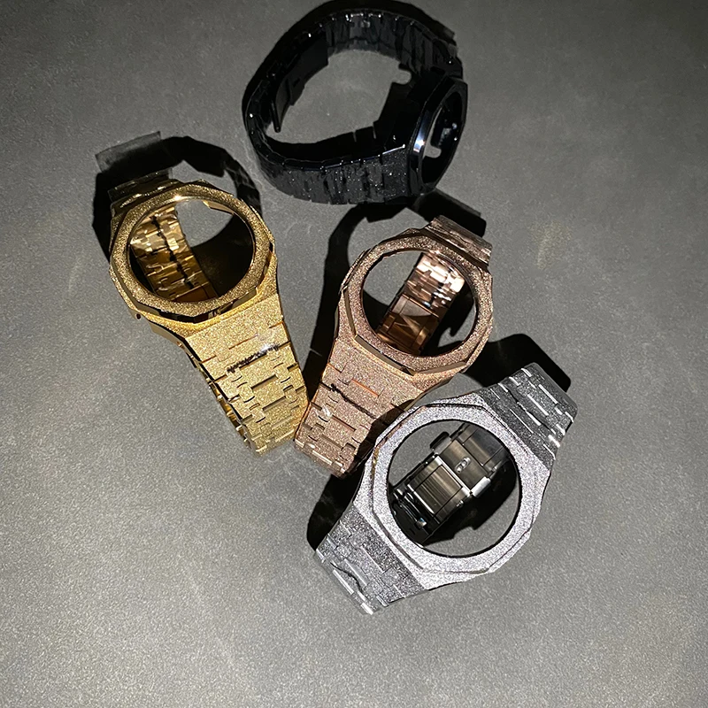 GA-2100 Gemodificeerde bezel K - Casio Watch G-Shock Ga-2100 recensie en prijs