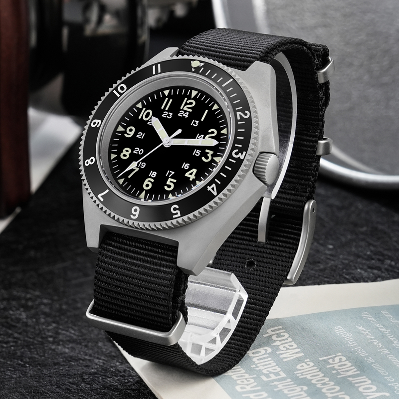Watchdives WD1972 Quartz Horlo - Jewelry For Watches recensie en prijs